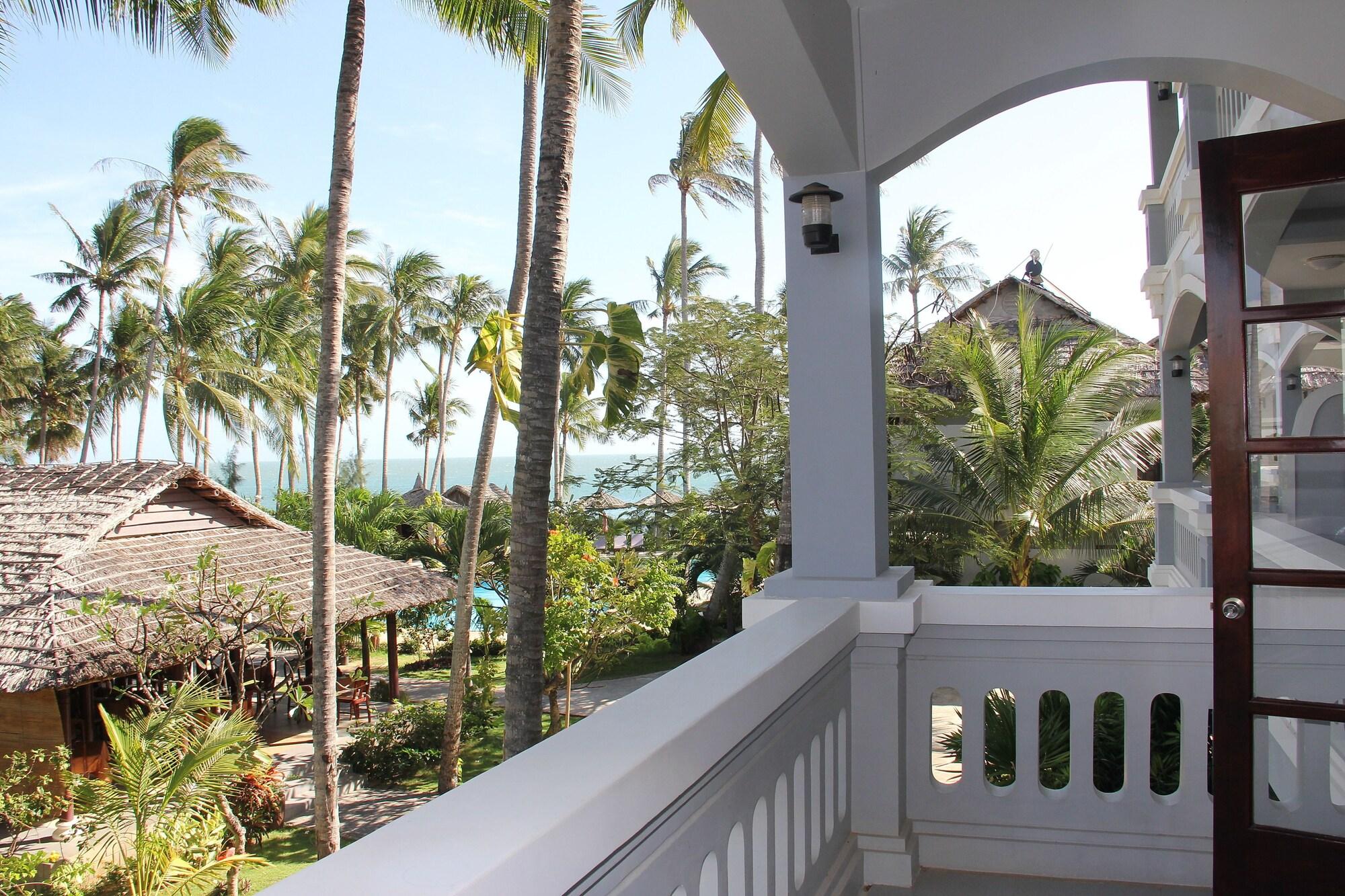 Little Paris Resort Phan Thiet Bagian luar foto