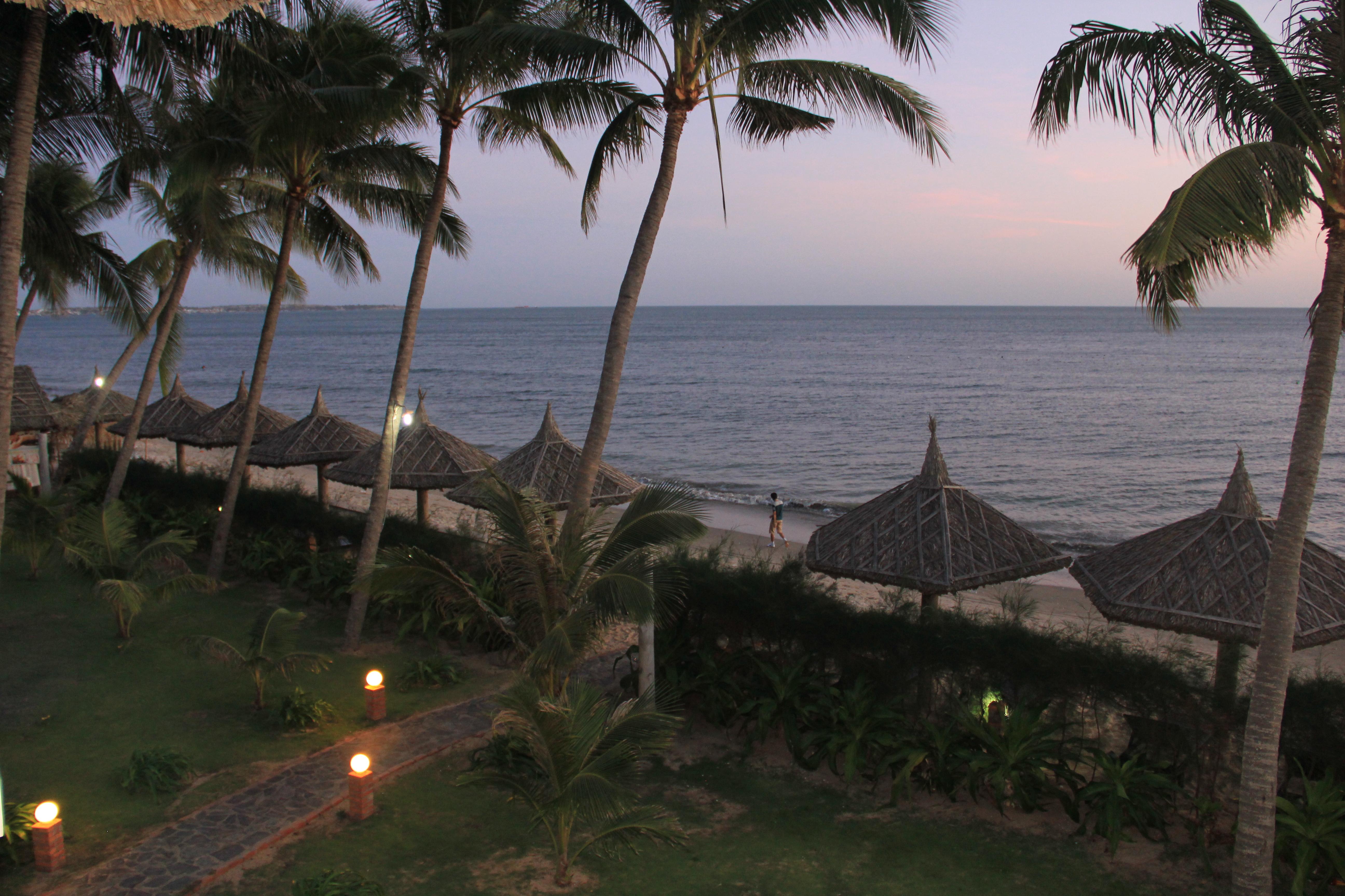 Little Paris Resort Phan Thiet Bagian luar foto